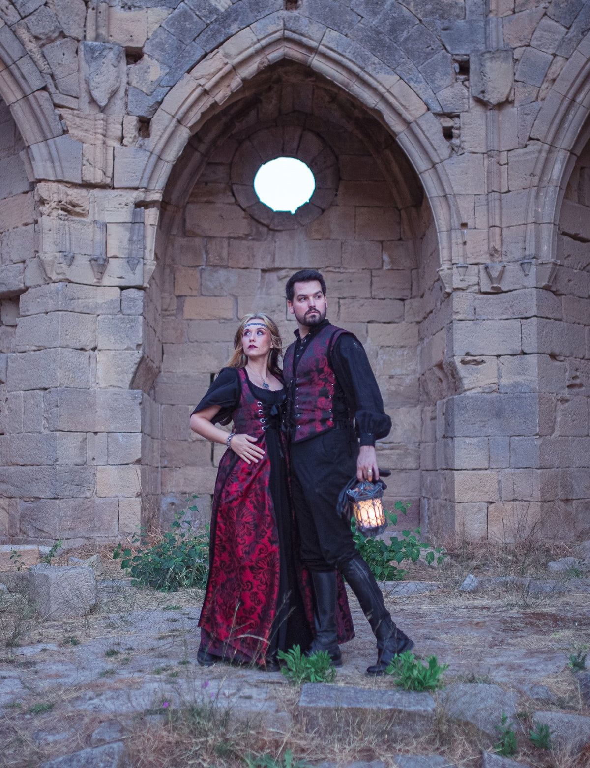 Sobrevestido Castlecore