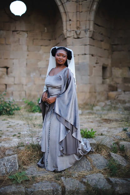 Vestido Medieval de Terciopelo Plata