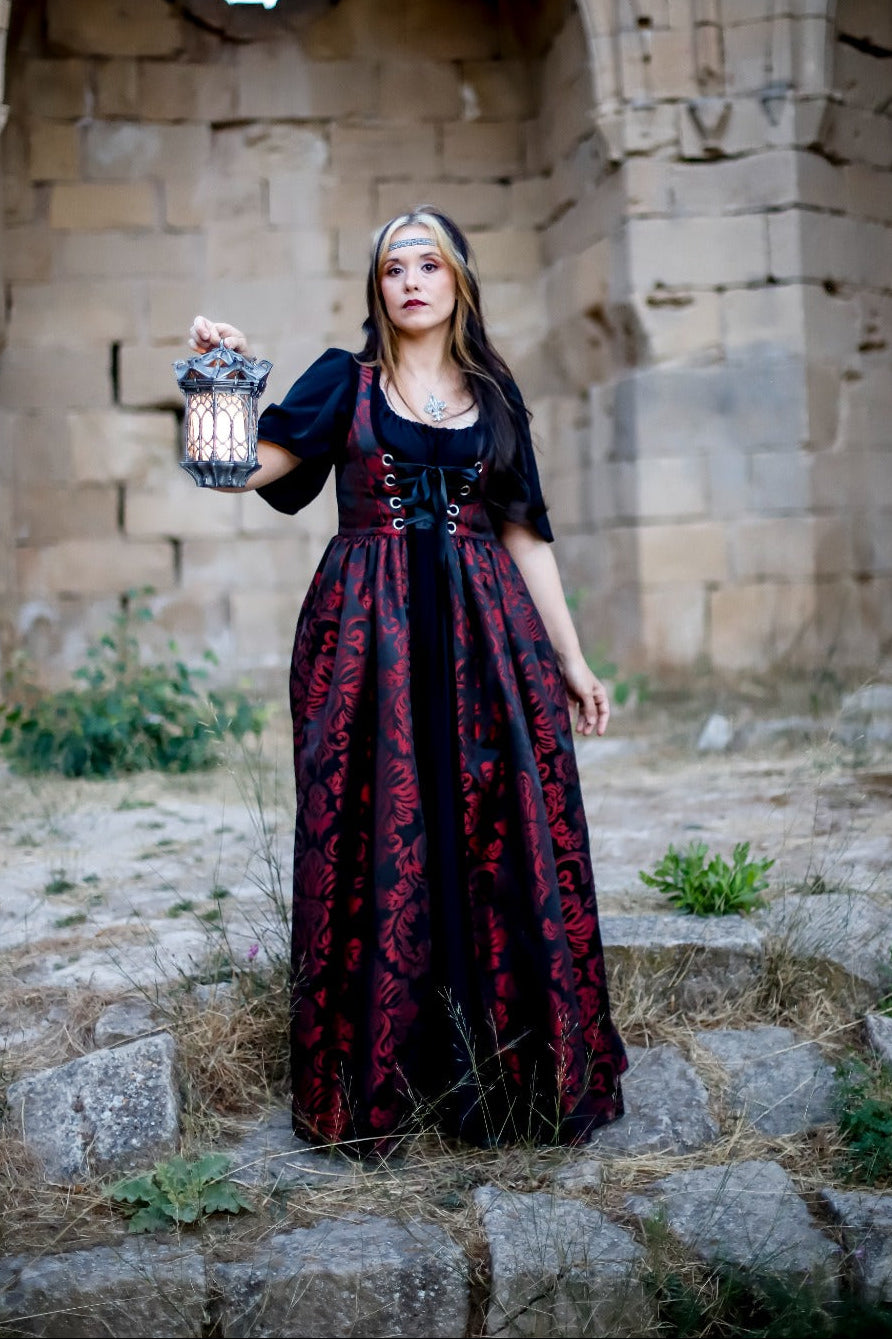 Sobrevestido Castlecore