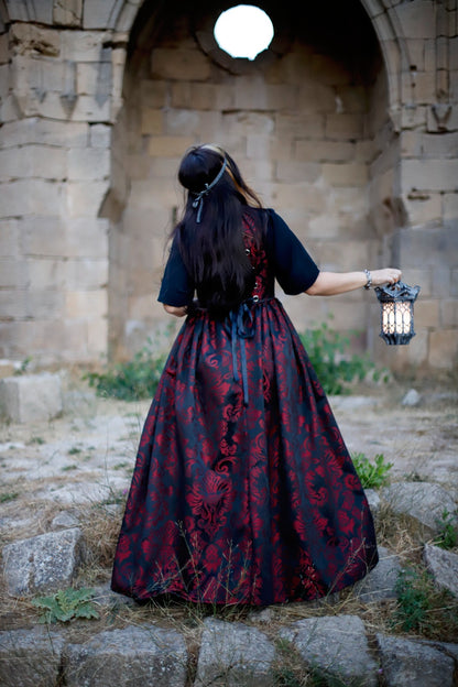 Sobrevestido Castlecore