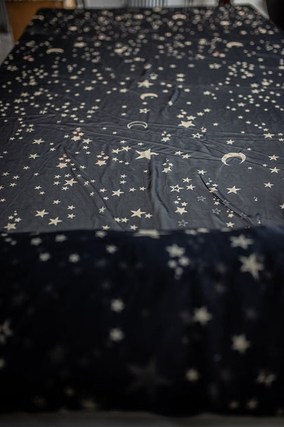 Tela de Gasa Celestial de Lunas y Estrellas