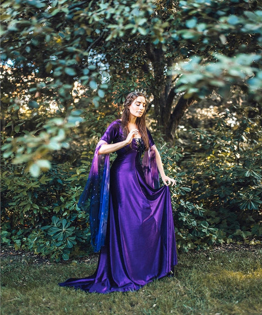 Vestido Élfico Nebulosa de Terciopelo Morado