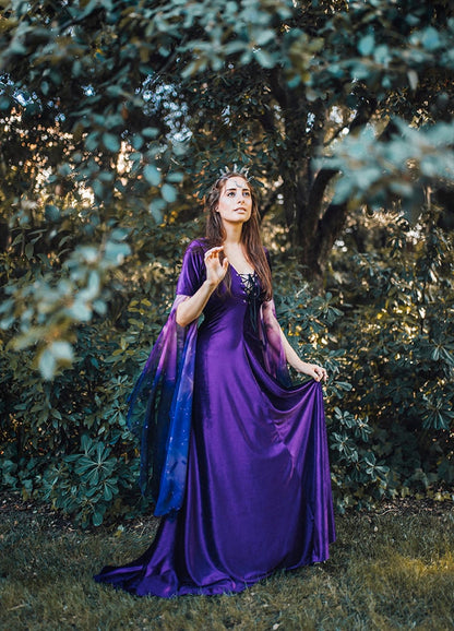 Vestido Élfico Nebulosa de Terciopelo Morado
