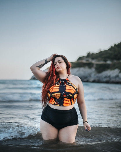 Top de Bikini Halter Mariposa Monarca