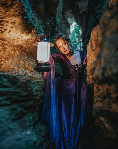 Vestido Élfico Nebulosa de Terciopelo Morado