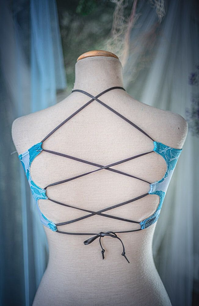 Top Bikini Halter Sirena con Estampado de Olas