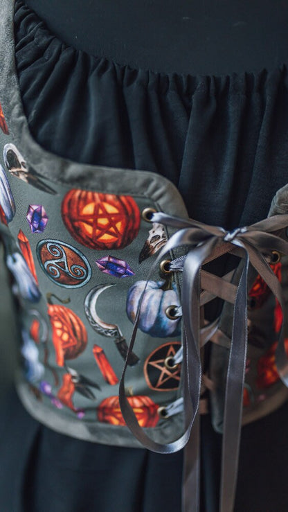 Corset Renacentista de Halloween con Calabazas