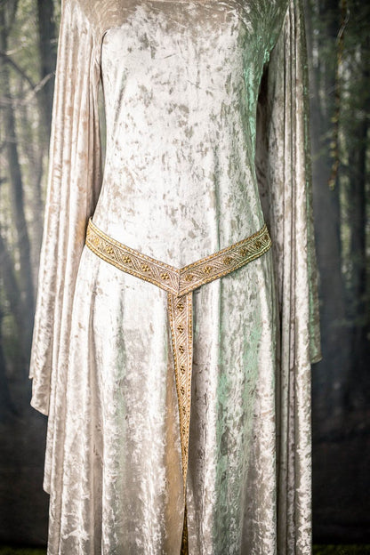 Vestido Medieval de Terciopelo Marfil