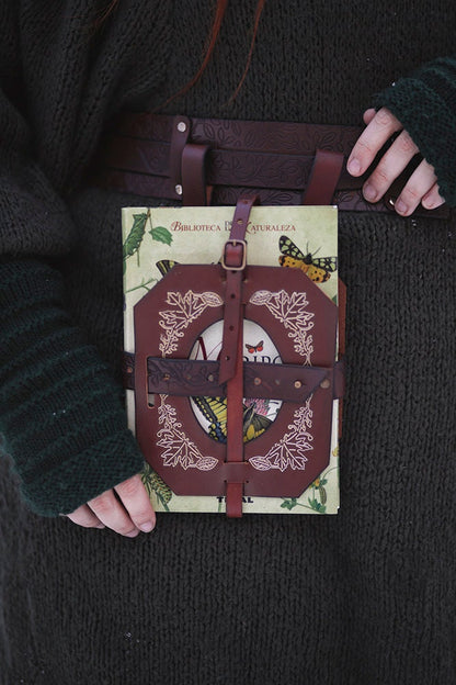 Portador de Libros de Cuero para Cinturón