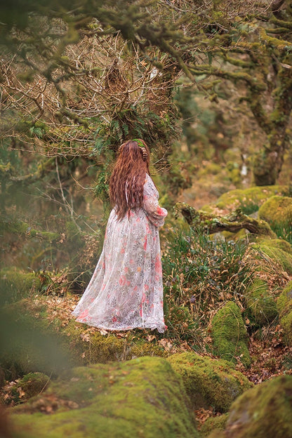 Sobrevestido de Encaje Floral
