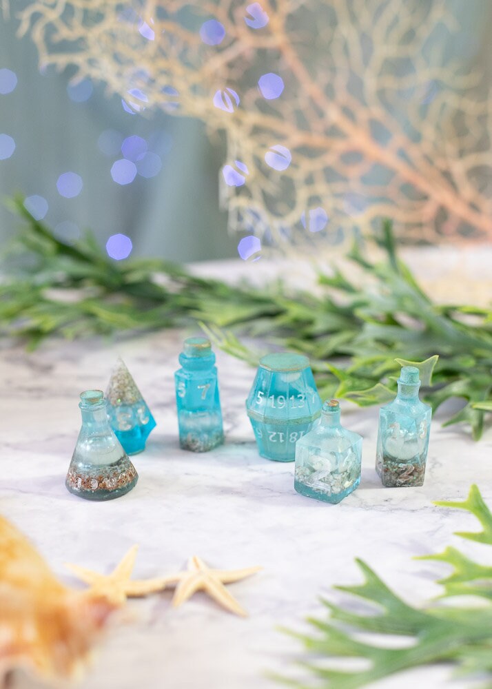 Ocean Dice Set with Pearls and Jellyfish