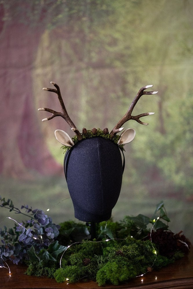 Diadema de Astas de Ciervo con Musgo