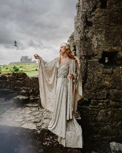 Vestido Medieval de Terciopelo Marfil