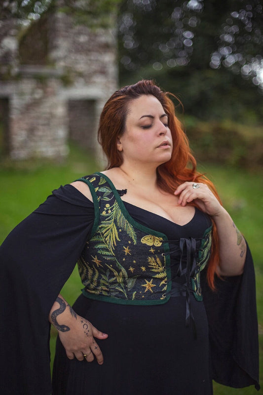 Corset Renacentista de Mariposas y Helechos