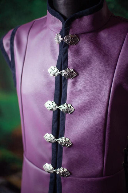 Chaleco Élfico Morado de Cuero Vegano