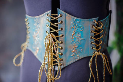 Corset Armadura de Sirena en Cuero